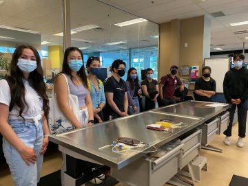 CBR Summer Students attending the tour of the netCAD Blood4Research Facility